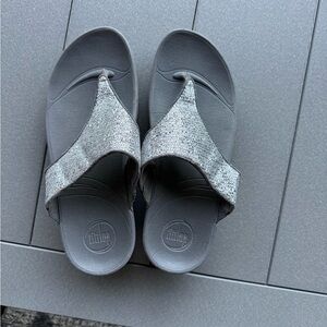 FitFlop Silver and Gray Sandals - size 7